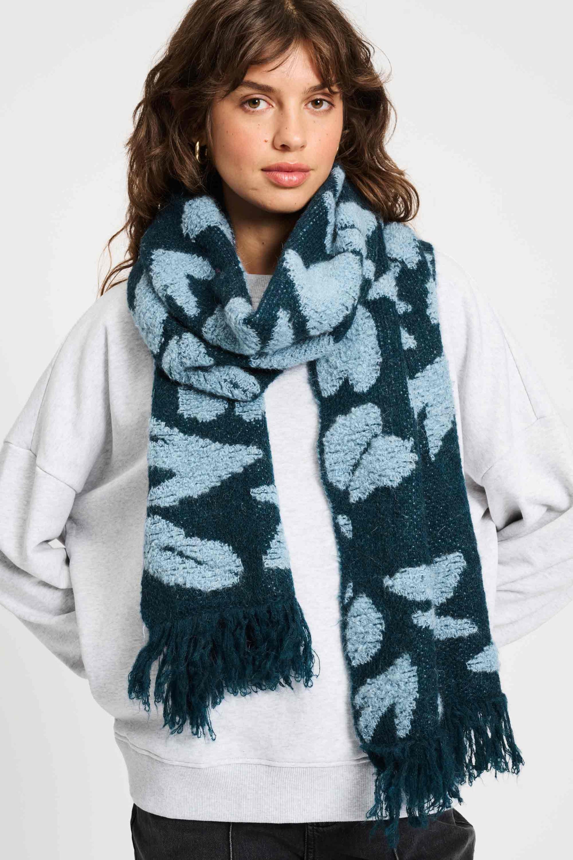 POM Amsterdam Shawls Blue / OS SJAAL - Dashing Nights