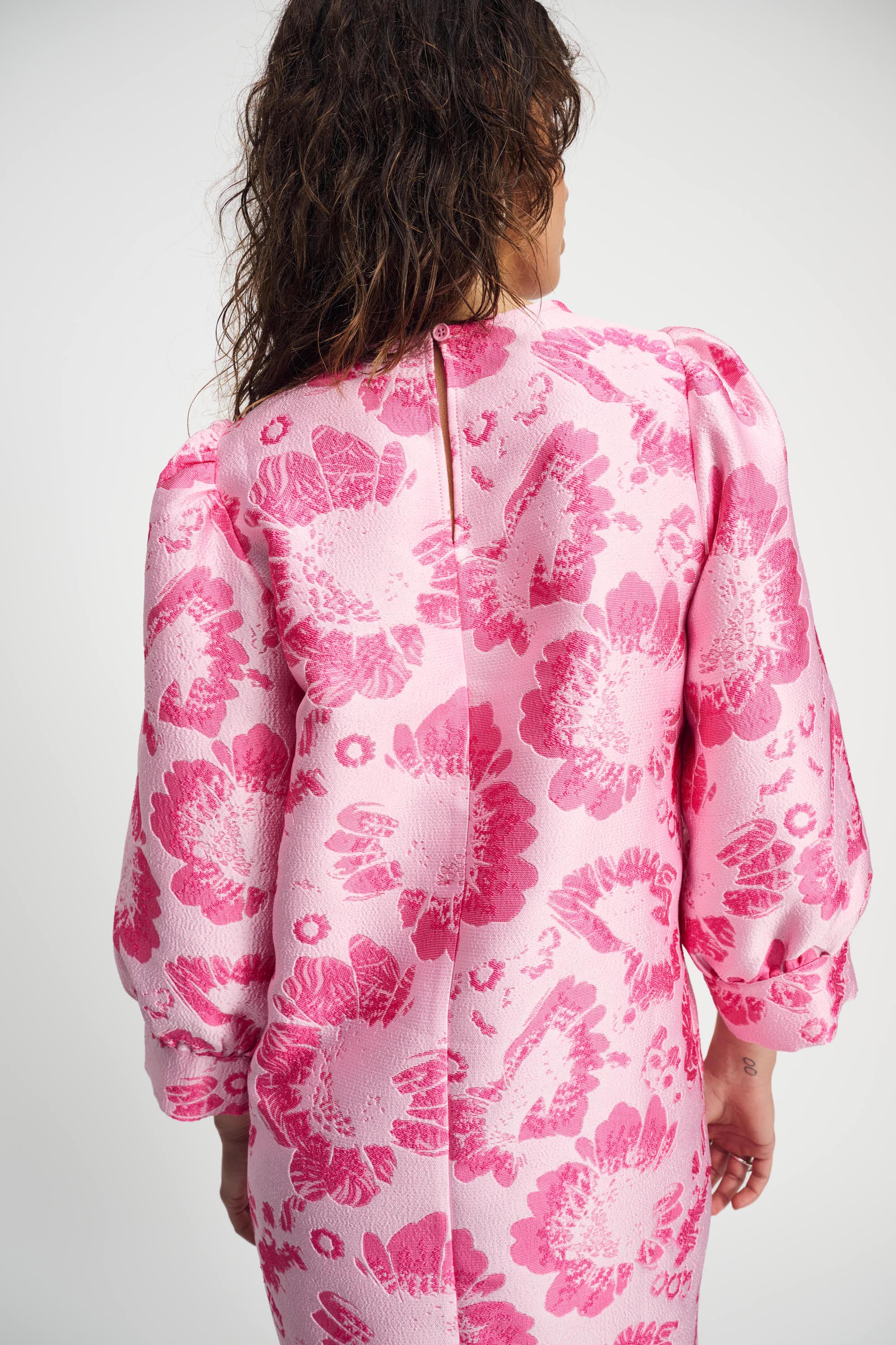 POM Amsterdam Dresses JURK - Floral Jacquard Raspberry