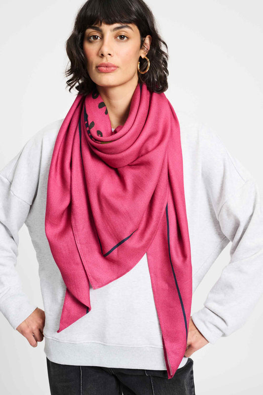 POM Amsterdam Shawls Pink / OS SJAAL - Un Croissant SVP