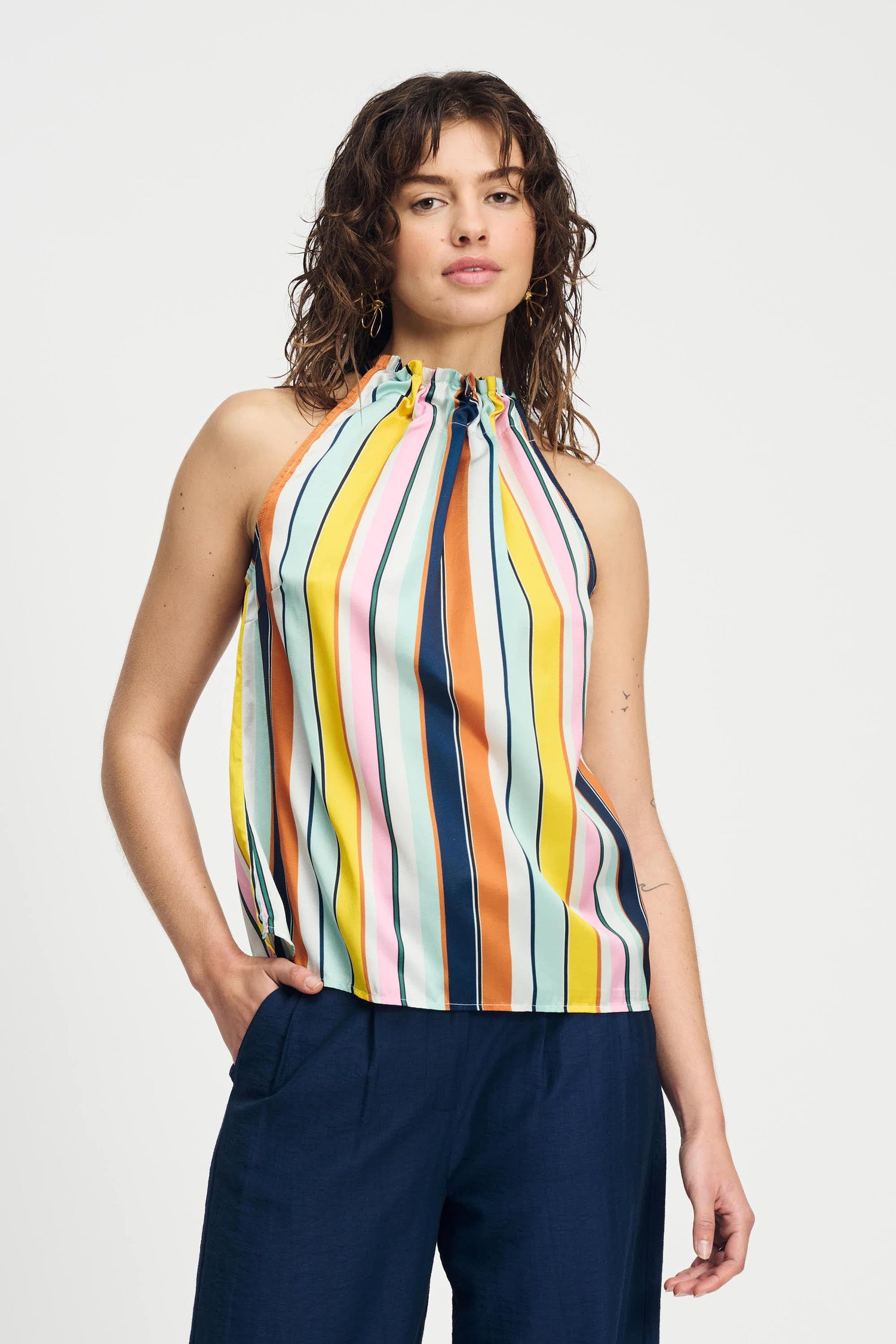Made of: Gerecycled polyester