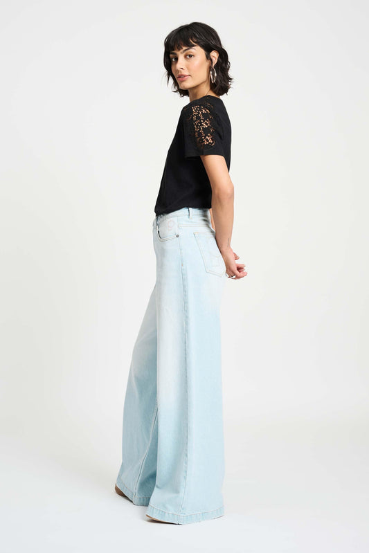 POM Amsterdam Tshirts TSHIRT - Ellen Black