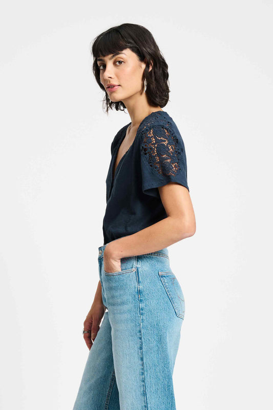 POM Amsterdam Tshirts TSHIRT - Ellen Dark Navy